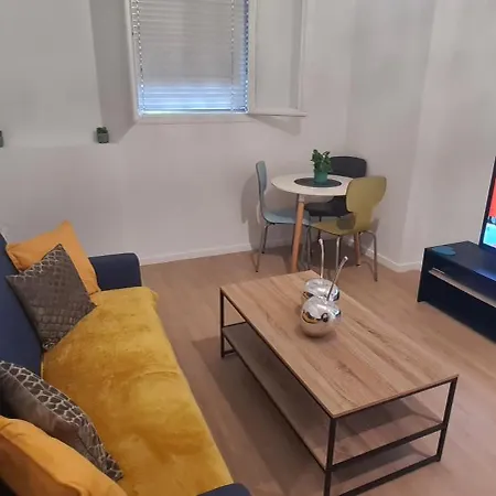 Tres Beau 2 Pieces A 尼斯