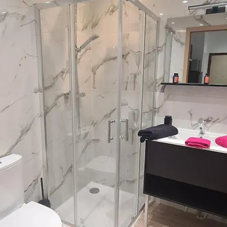 Tres Beau 2 Pieces A * Νίκαια